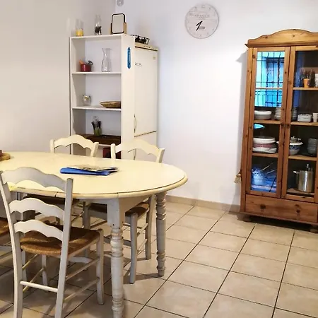 Charmante Maisonnette Au Coeur De Avec Balcon - 70 M2 Sète