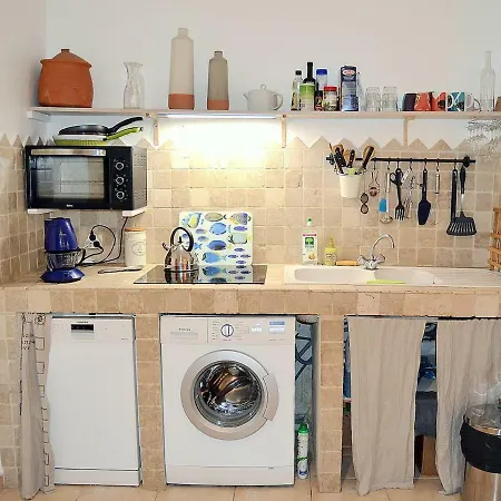 Charmante Maisonnette Au Coeur De Avec Balcon - 70 M2 *