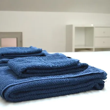 Apartmán Charmante Maisonnette Au Coeur De Avec Balcon - 70 M2 *