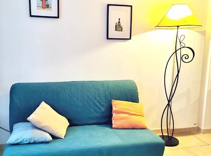 Апартаменты Charmante Maisonnette Au Coeur De Avec Balcon - 70 M2 Сет